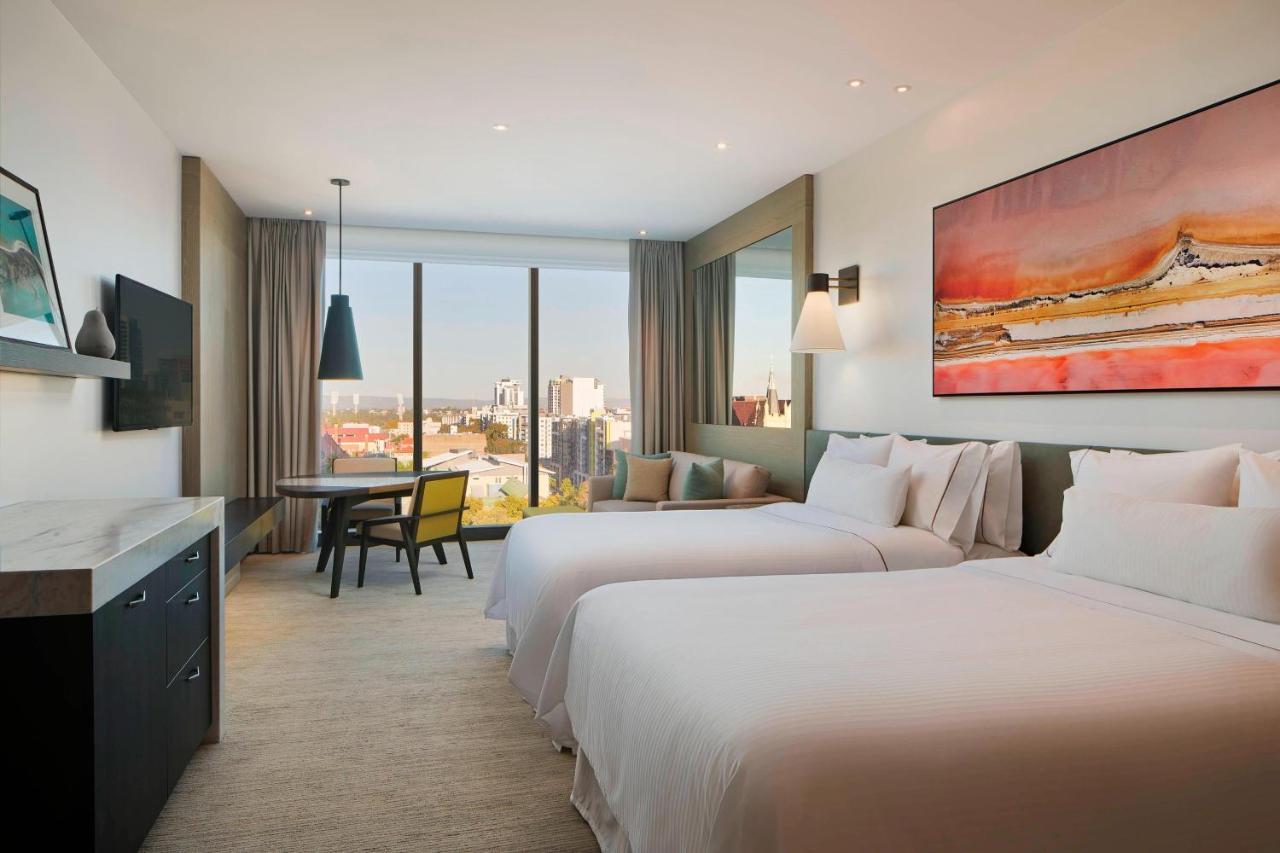 The Westin Perth Ξενοδοχείο Εξωτερικό φωτογραφία A guest room at the hotel